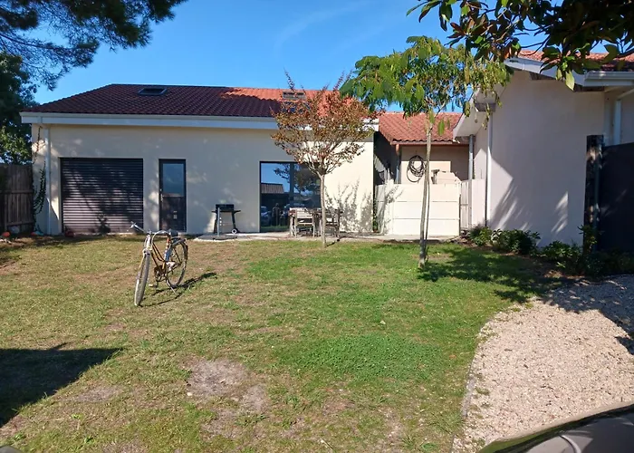 Jolie Maison A Zero Six Soixante Treize Soixante Huit Vingt Six 02 Dom wakacyjny Biscarrosse